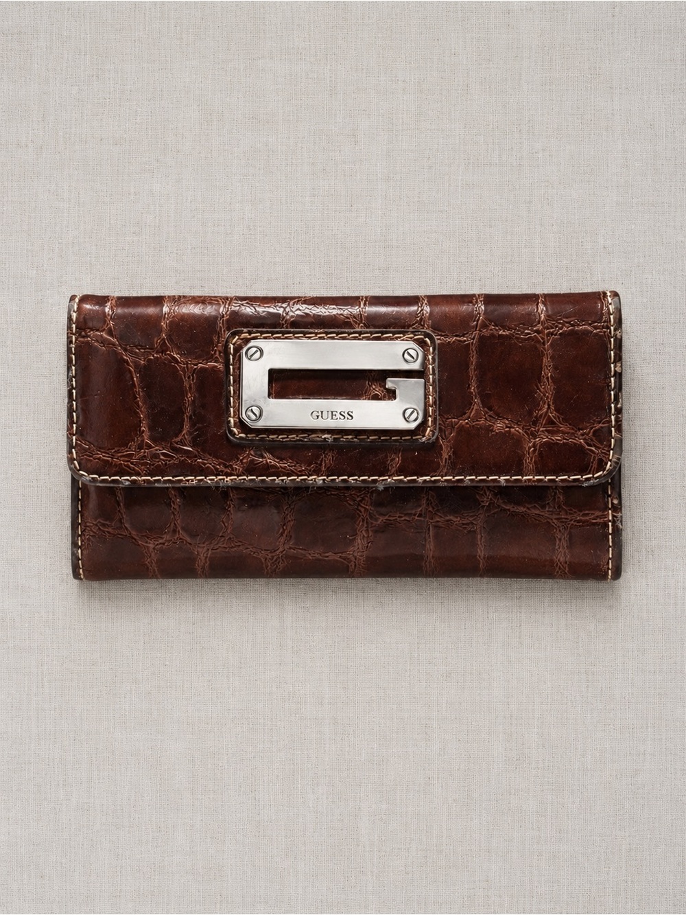 GUESS Vintage Croc Embossed Wallet